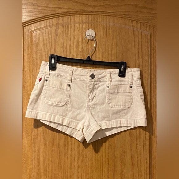 Bongo Junior’s Size 11 White Jean Shorts NEW/UNWORN - Picture 1 of 7